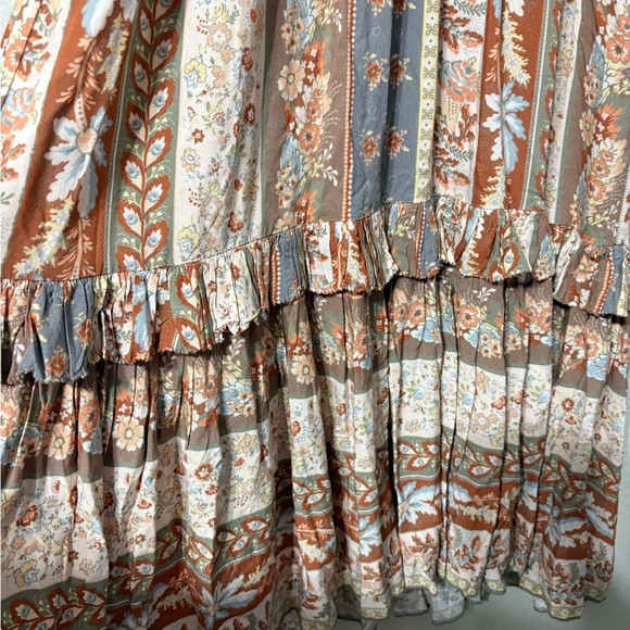 Faherty Floral Boho Prairie Midi Dress. Long Sleeve, Smocked Waist, Shoulder. - Picture 4 of 16